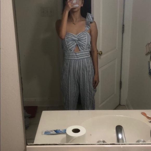 Never worn before jumpsuit - Picture 1 of 1